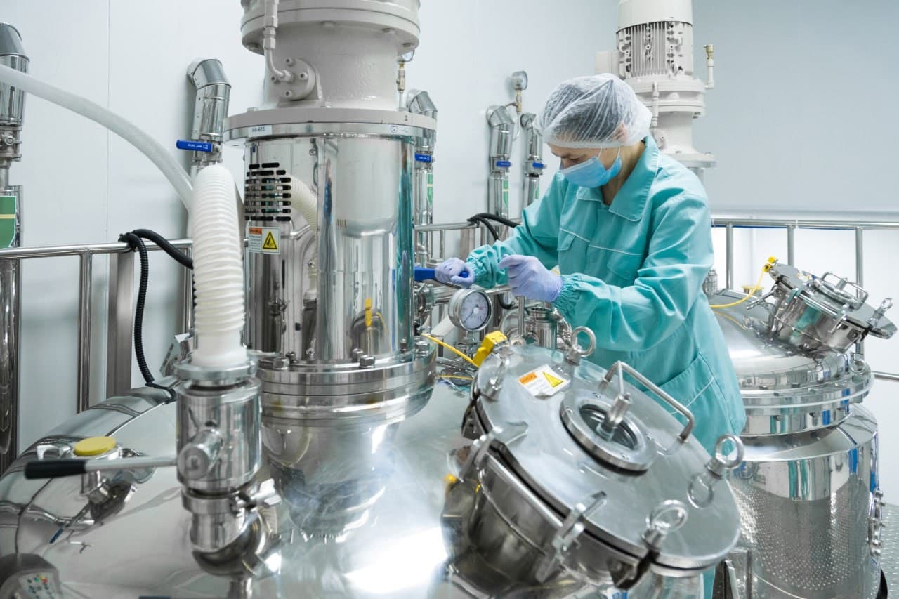 Chemicals & Industrial Materials